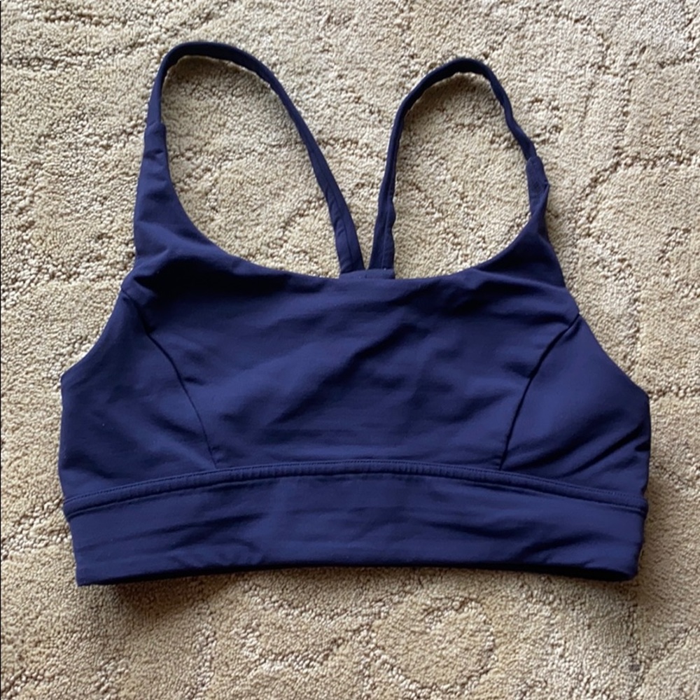 Lululemon navy blue sports bra perfect condition
